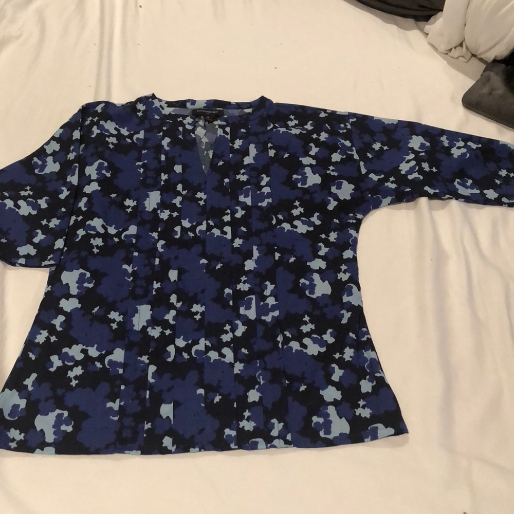 Banana republic XS light weight top